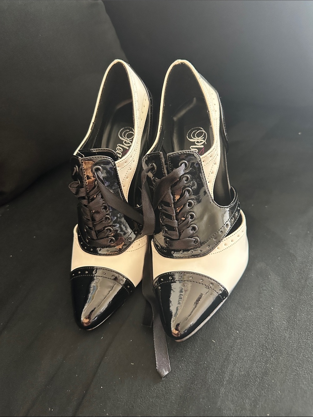 Gangster Stilleto Lace-Up Two-Tone Pointed Toe Womenโs Heels - Black & White
